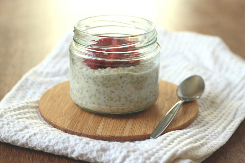 chia seeds and oats