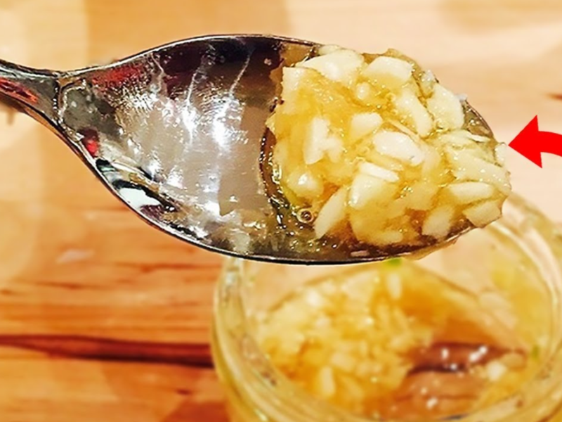 Eating garlic and honey